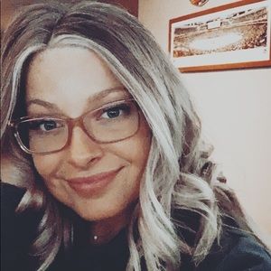 Meet your Posher, Camille